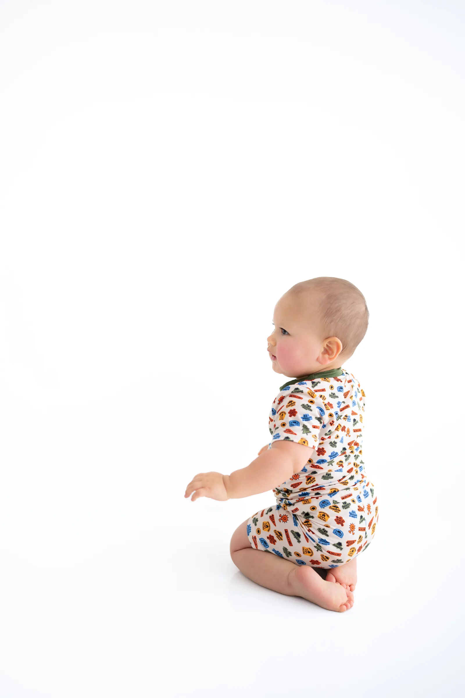 Summer Camp Shirt + Shorts Set - Thumbnail 7